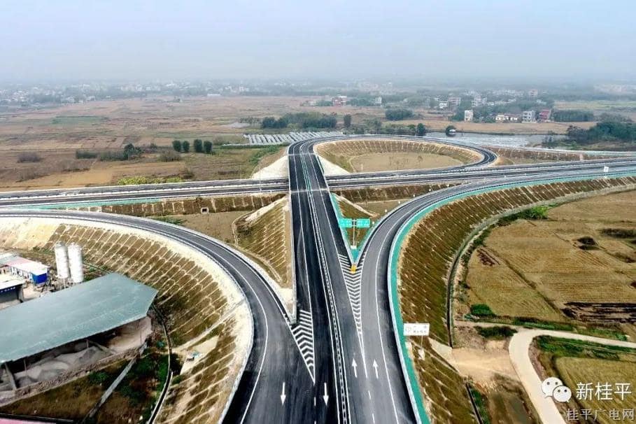 【非凡十年】桂平：完善公路网建设 勾勒发展蓝图